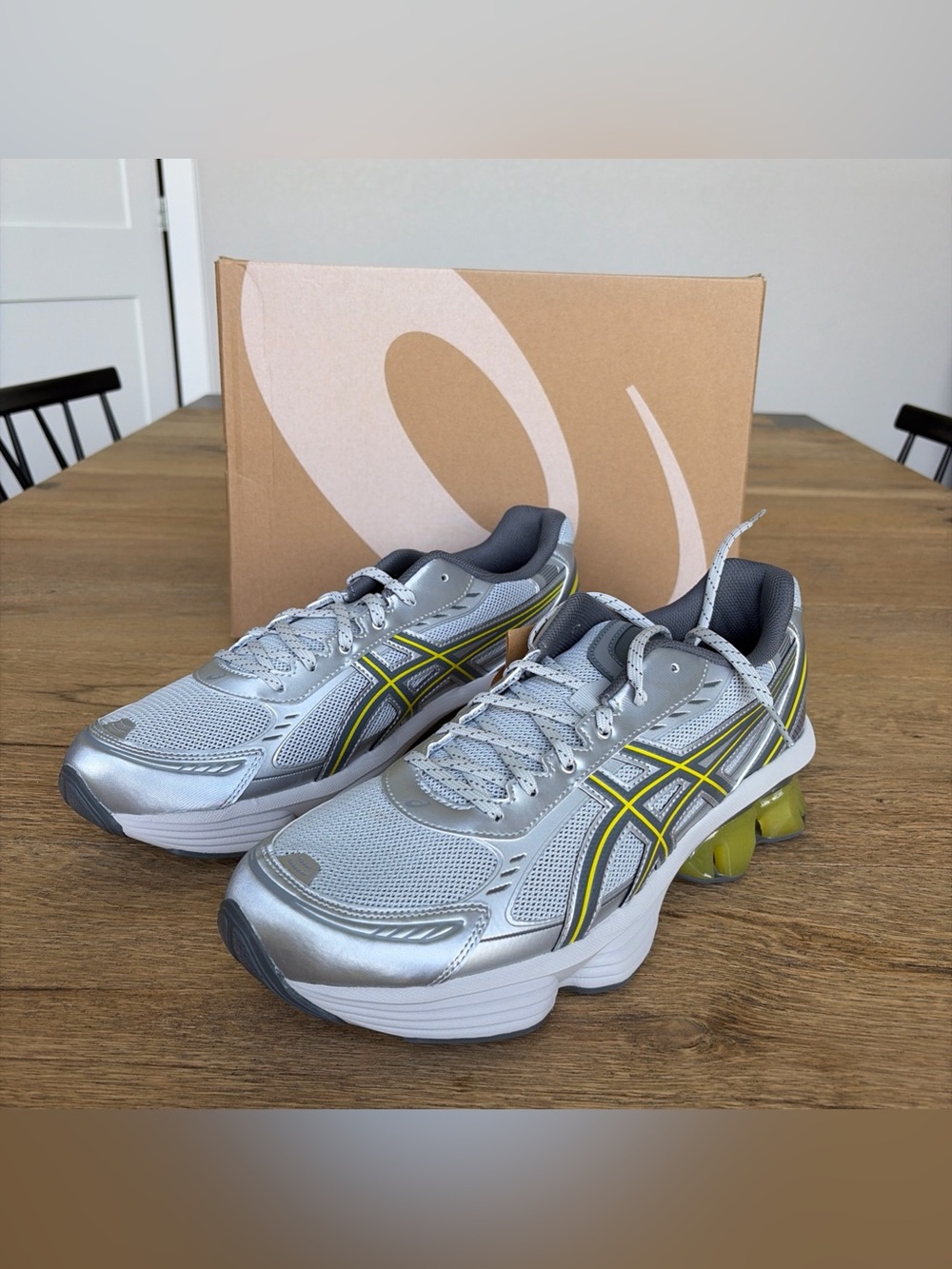 Size 12 Men’s ASICS Gel Kinetic Fluent Glacier Grey 1203A591-020